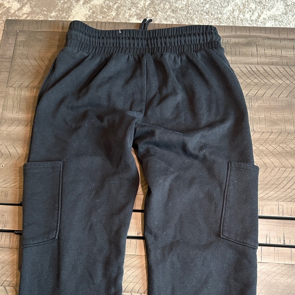 Limited Too Black Kids Cargo Jogger Sweatpants with Drawstring - Picture 6 of 8